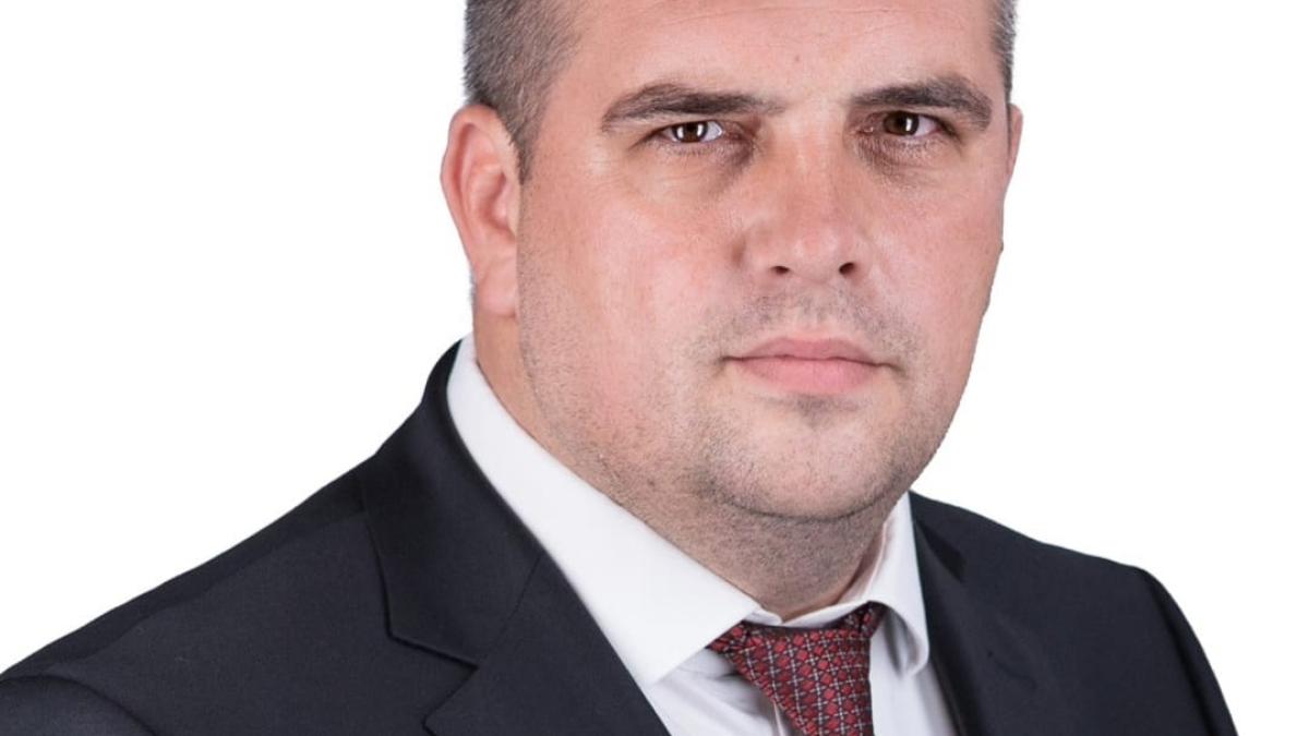 claudiu-chira_11175700