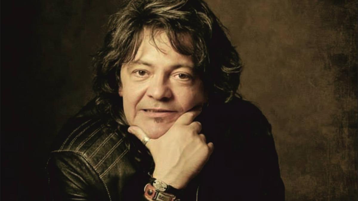 edy--fiul-lui-leo-iorga--marturii-tulburatoare-coincidenta-stranie-si-a-ales-singur-groapa--iar-la-doua-ore-dupa-ce-a-aflat-ca-e-gata-cavoul-a-murit_76613100