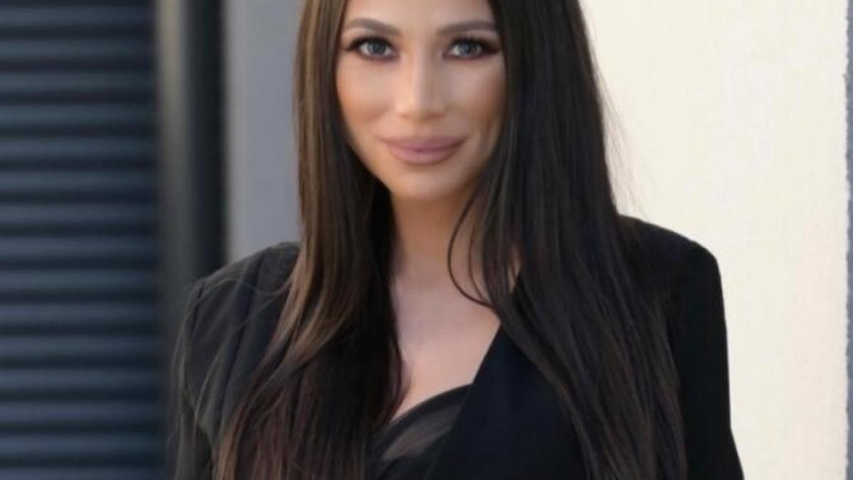 roxana-vancea--fotografie-cu-burtica-de-gravida--dupa-ce-a-fost-criticata-saptamana-37--mai-e-un-pic_06010800