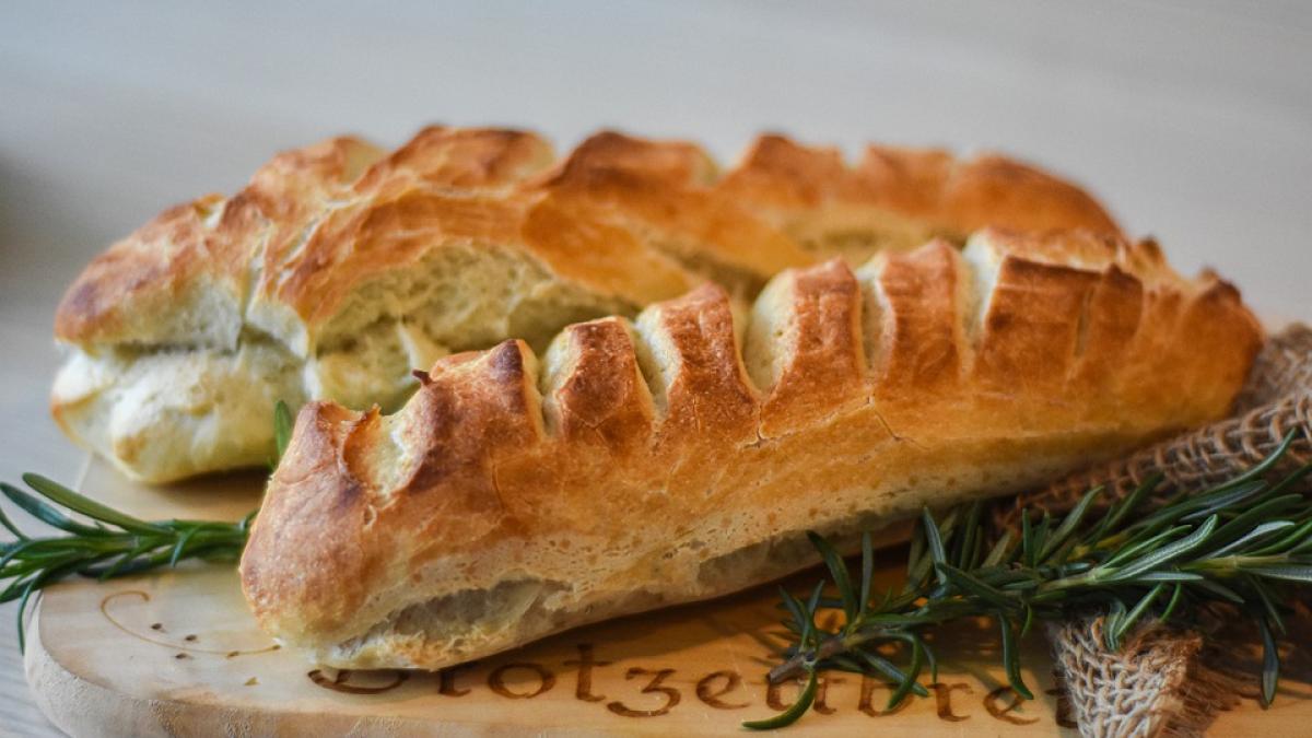 cum-faci-paine-fara-faina--reteta-simpla-si-la-indemana_92782100