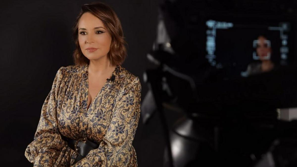 oracolul-vedetelor--20-de-intrebari-pentru-andreea-marin_94157800