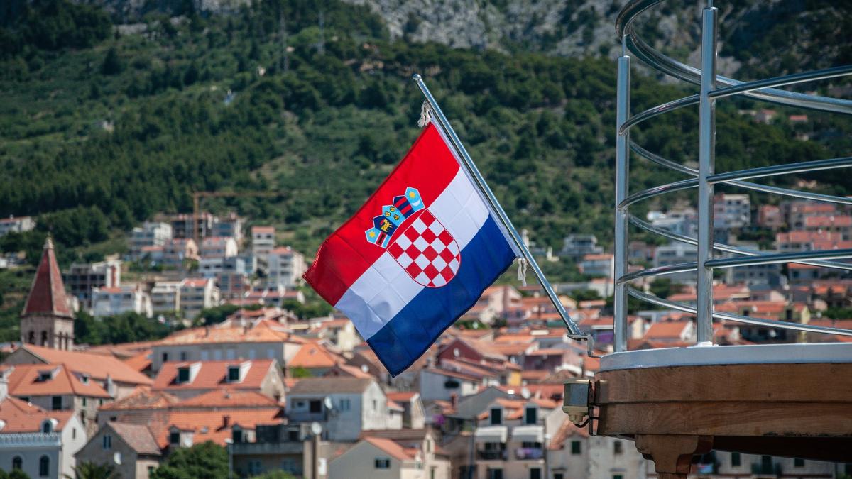 croatia-nu-ingenuncheaza-pentru-blm_56256900