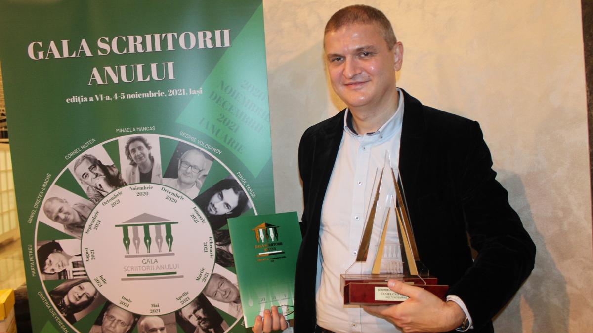 daniel-cristea-enache-2_35486000