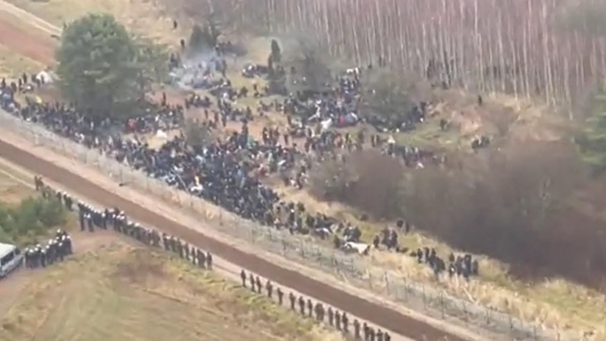 migranti-granita-poloneza_57213100