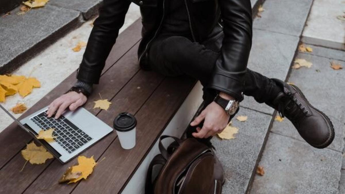 barbat-alba-pornografie-infantila_72845300