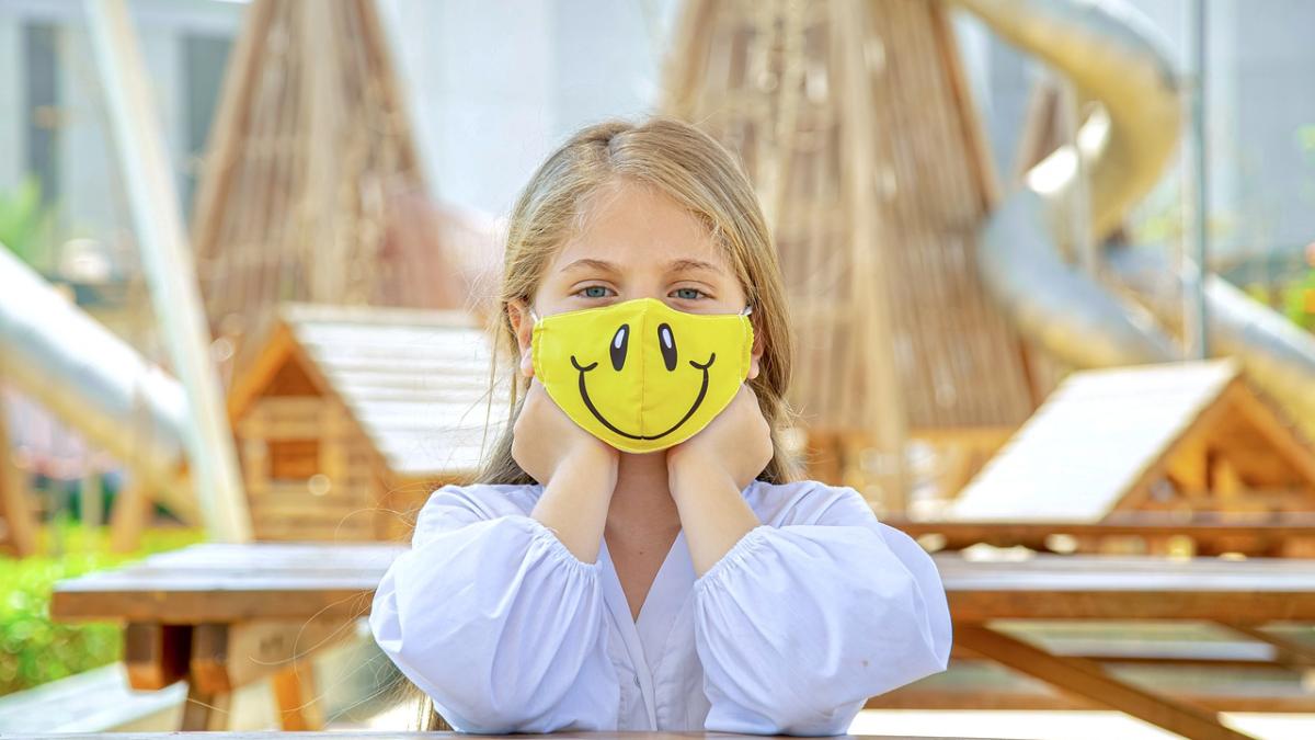 copil_masca_pxb_17007600