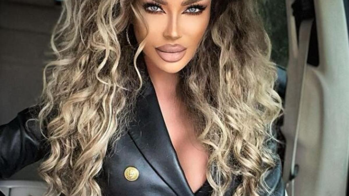 bianca-dragusanu-a-explodat--dupa-ce-a-fost-acuzata-ca-poarta-fake-uri-am-cheltuit-peste-40-000-de-euro-in-ultima-luna-doar-pe-haine--ma-iubesc-mult-de-tot_24554700