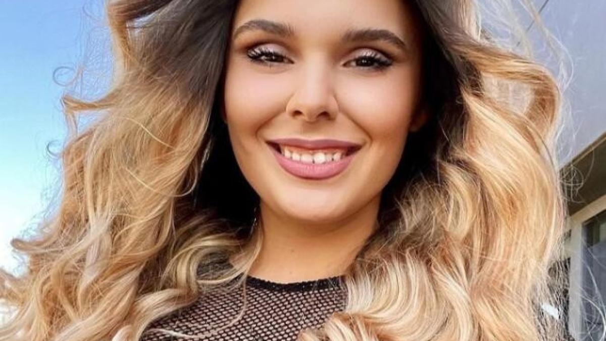 teodora-dinu--finalista-eurovision--piesa-puternica-continua-sa-lupti-e-despre-puterea-de-a-lupta--noi-pentru-noi--m-a-facut-sa-ies-din-acea-zona--mai-mult-neagra_70271900