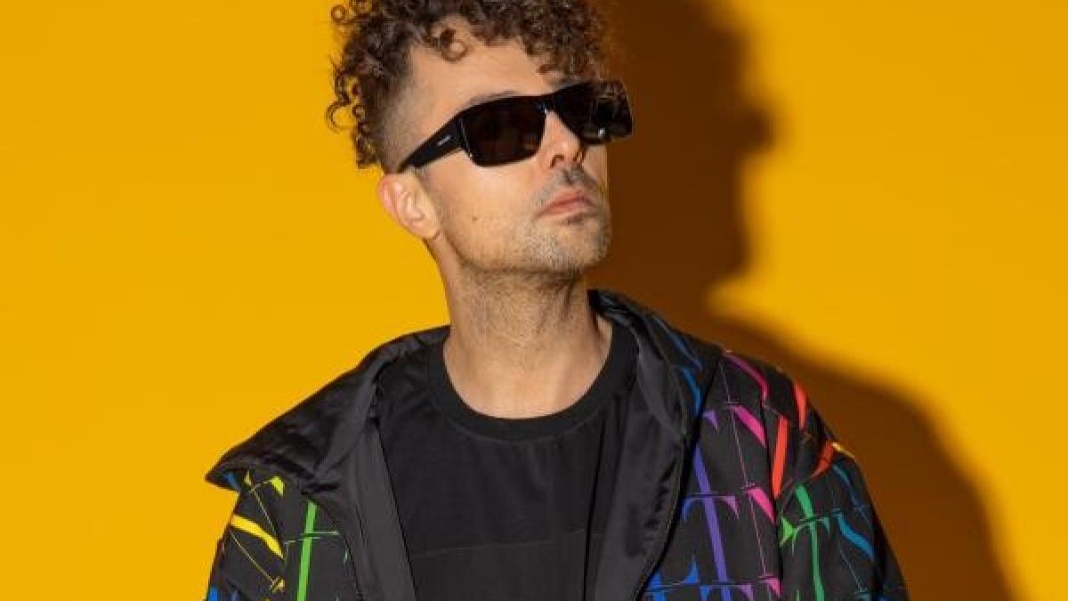 tudor_fly_project_spectacola_56043700