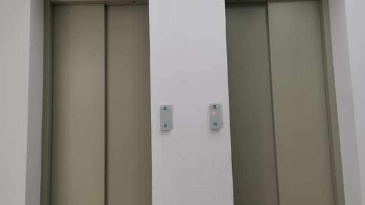 lift-barbat-coma_36039800