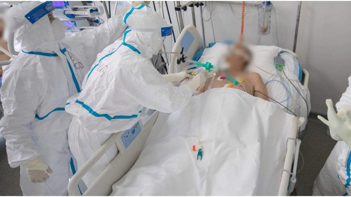 pacient-covid-spitalizare-nevaccinati_03737600