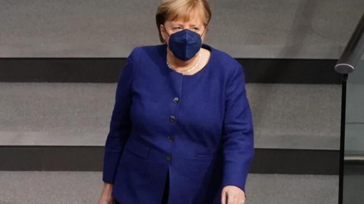 noi-maprc-ccprc-86suri-anti-covid-iprc-ccprc-82n-germania--angela-merkel_91123600