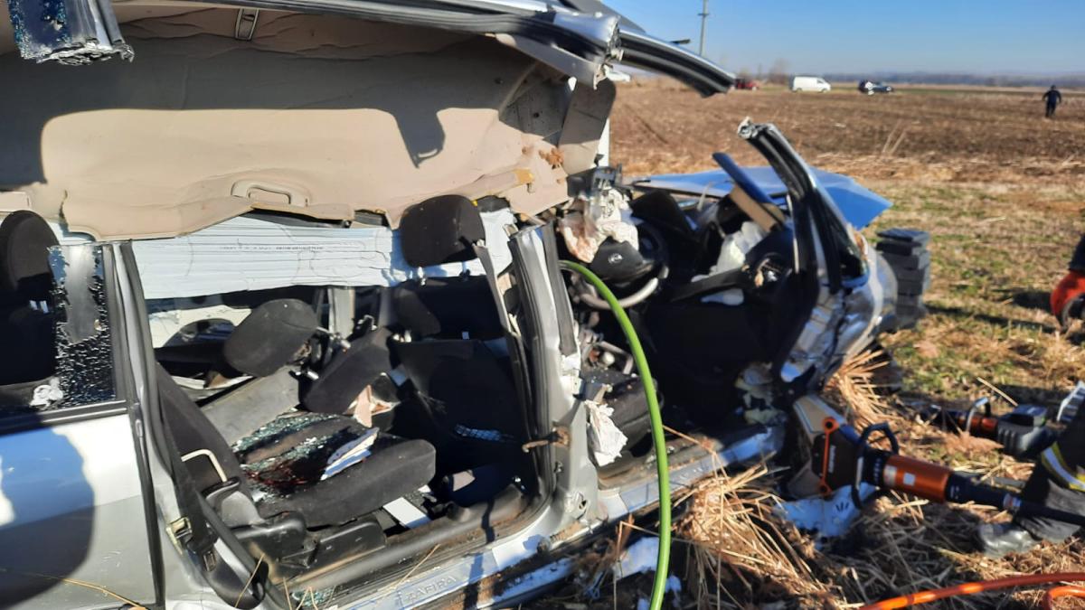 accident-bacau--doi-copii-si-un-adult-au-murit--4_47534400