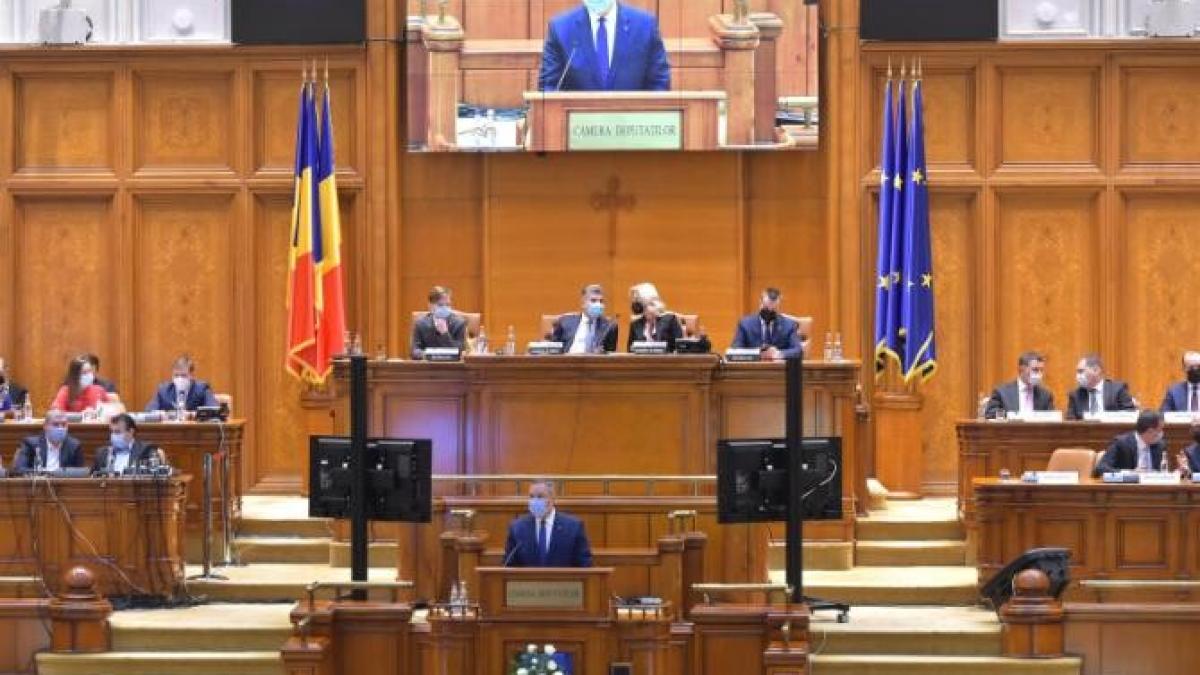 guvern-ciuca-elena-cristian_52313400