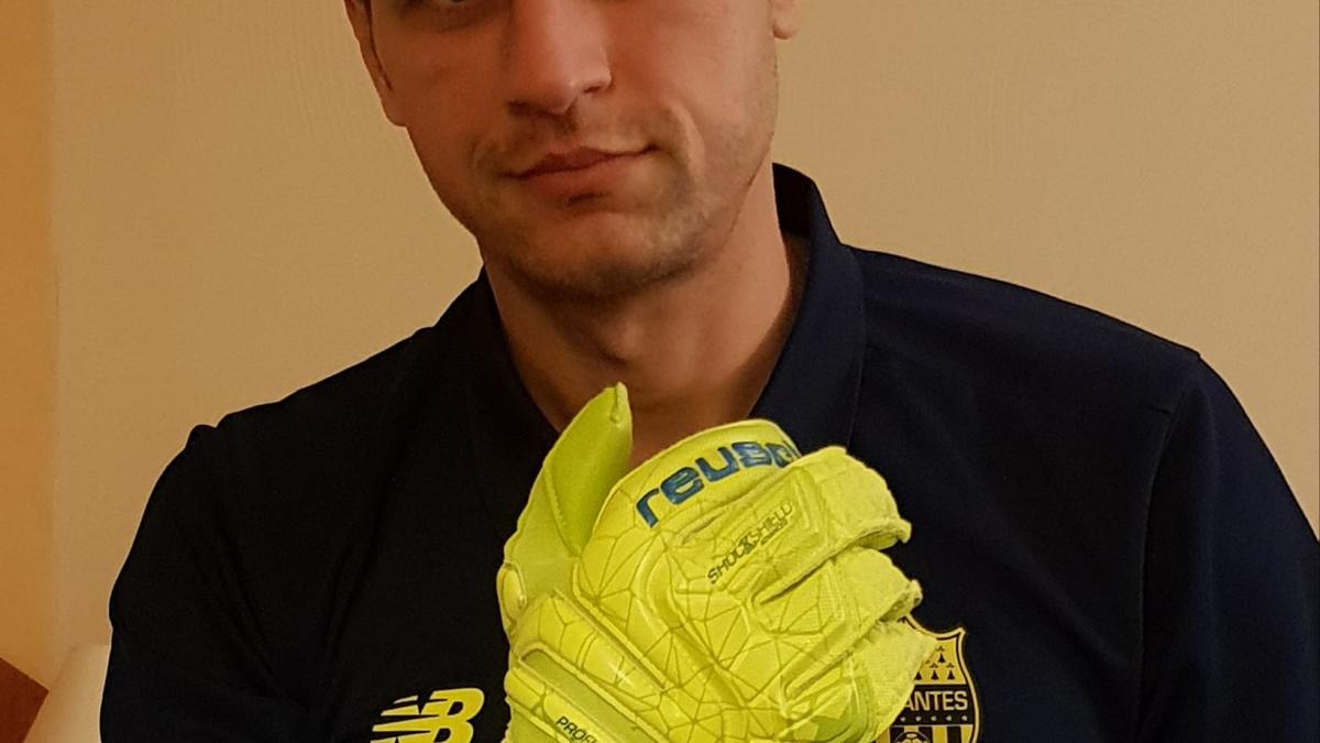 tatarusanu_milan_fotbal_fb_46404100