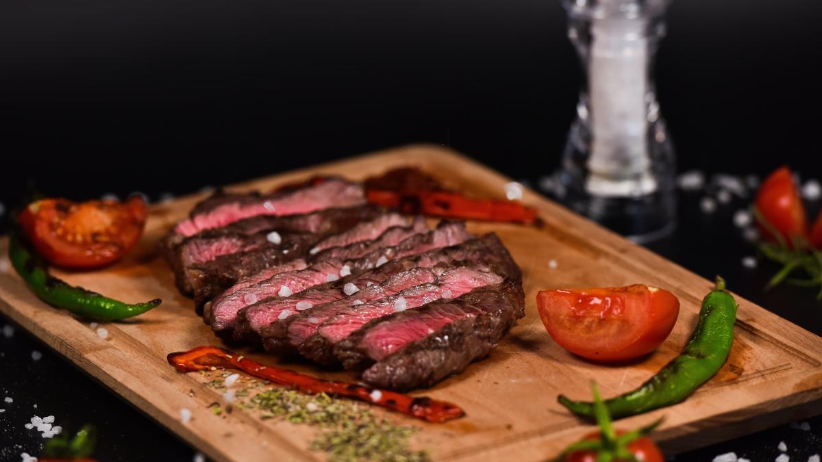 pexels-emre-vonal-7712535_10562900