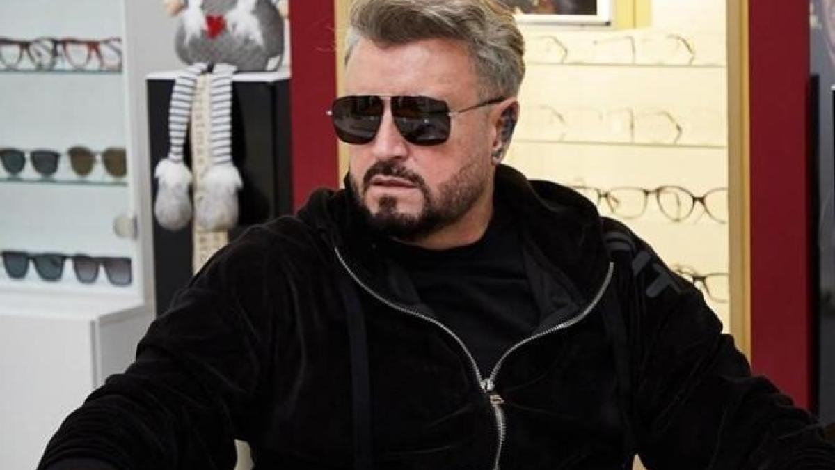 caprc-ccprc-86taprc-ccprc-86lin-botezatu--pregaprc-ccprc-86tiri-de-nuntaprc-ccprc-86-prc-e2prc-80prc-9dasprc-ccprc-a6-iprc-ccprc-82nchiria-un-avion_23440300