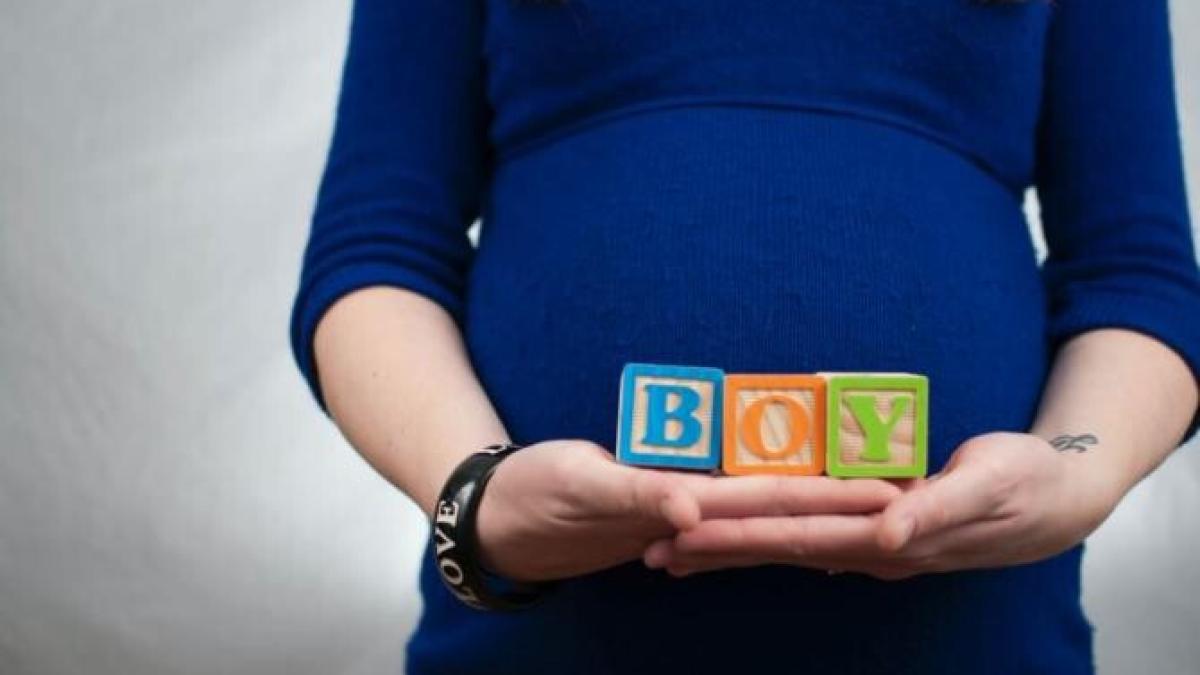 femeie_insarcinata_vaccin_covid_foto_pexels_19020100