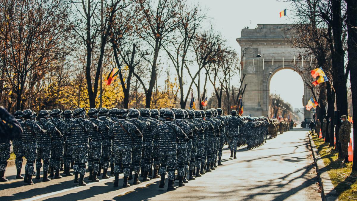 armata-romaniei-defilare_54998000