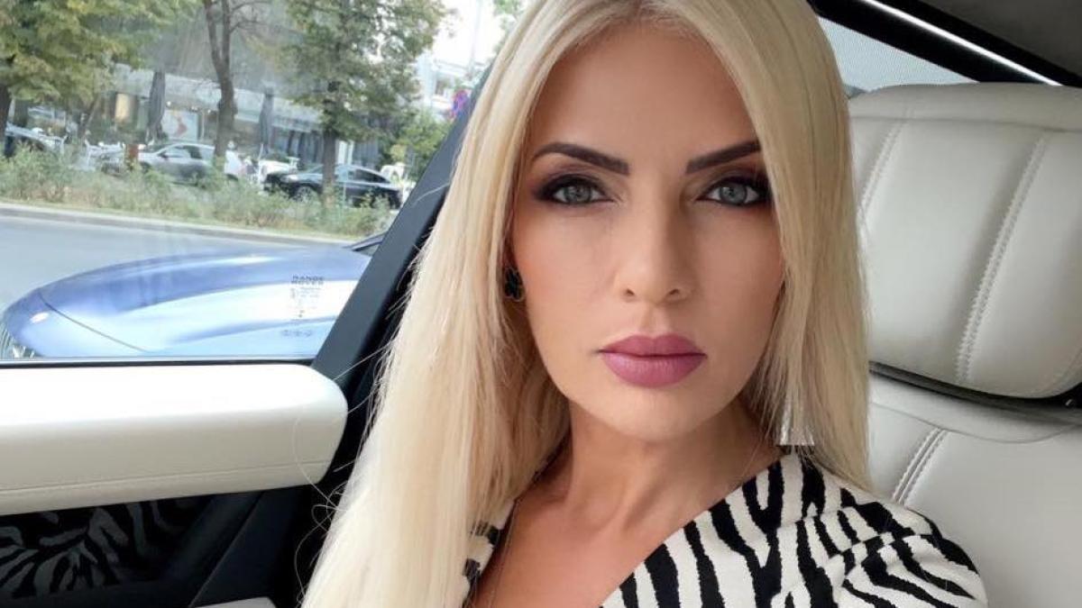 laura_vicol_41245400