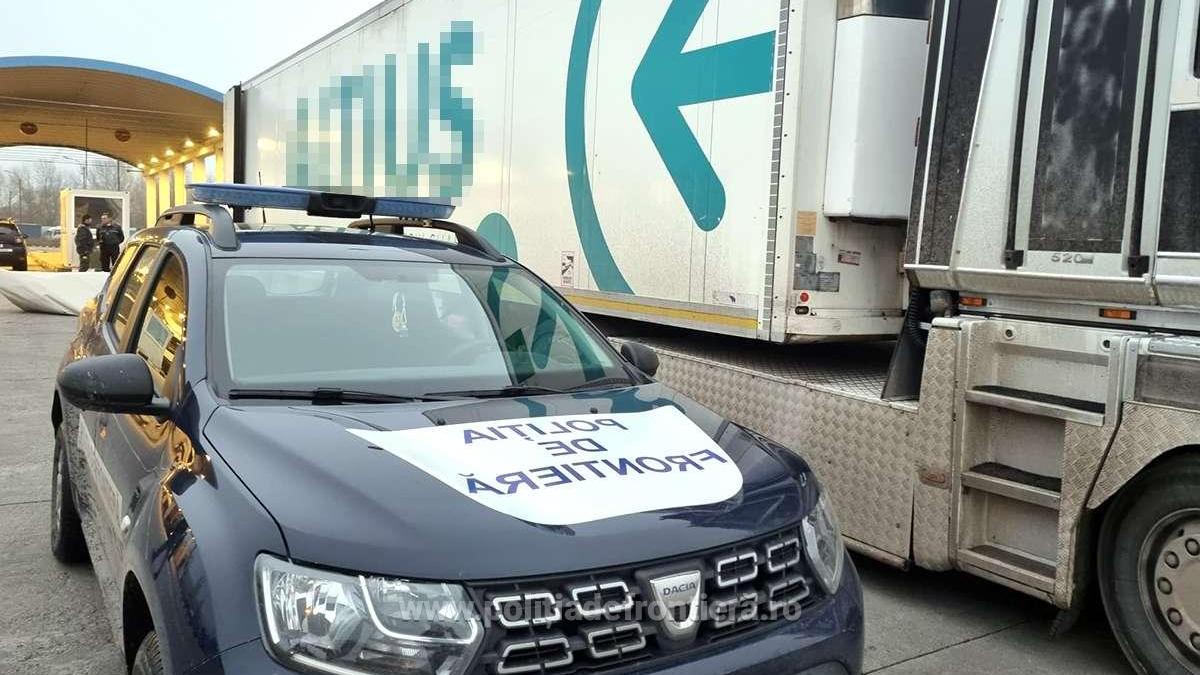 politie_frontiera_artificii_confiscate_site_85939300