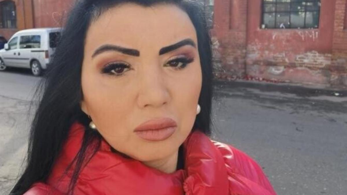 adriana-bahmuteanu--reactie-dura-dupa-ce-fiul-cel-mare-i-a-cerut-acordul-sa-se-vaccineze--prigoana-rupe-tacerea-e-conflict_66618600