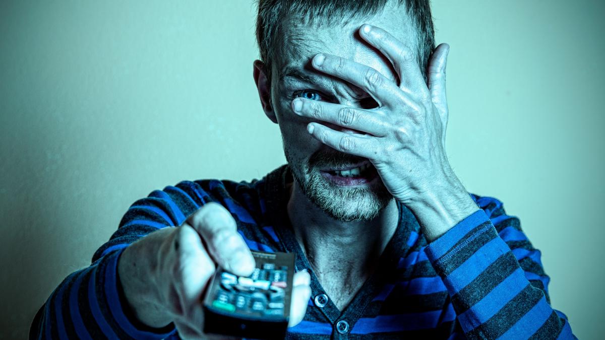 dependenta-de-a-urmari-seriale_13872900