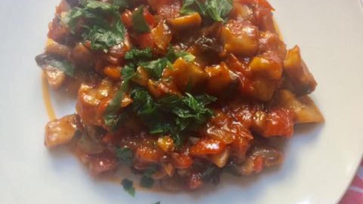 gulas-de-ciuperci--reteta-de-post-de-la-manastirea-prislop_11152100