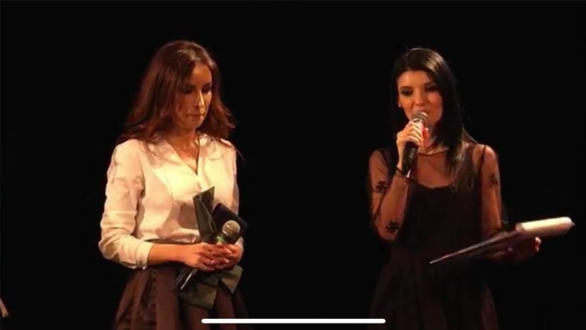 lavinia-sandru-green-woman_90821900