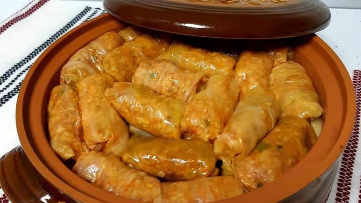 ingredientul-care-nu-trebuie-sa-lipseasca-din-compozitia-sarmalelor--este-obligatoriu_02243300