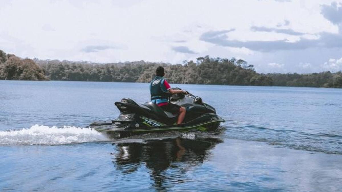 atac-armat-jetski_50688400