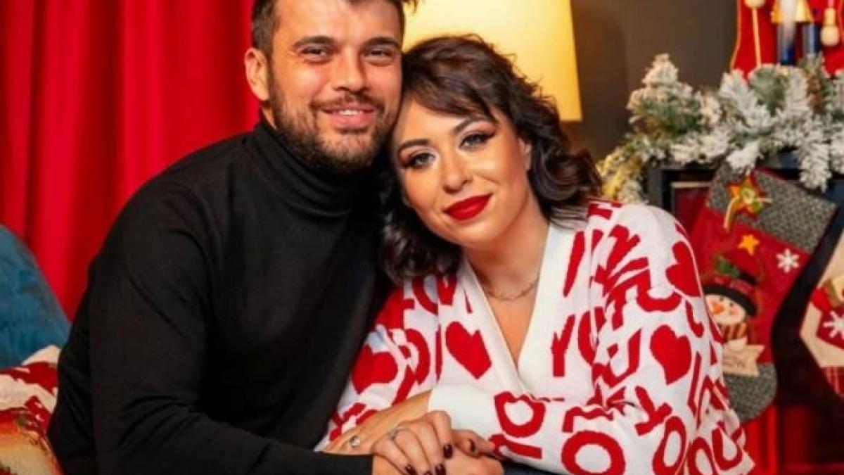 oana-roman--facuta-putoare-si-vaca-incaltata--vedeta--replica-acida-e-plin-de-terminate--bolnave-psihic--asta-eprc-e2prc-80prc-a6daca-esti-rau-si-prost_78252300