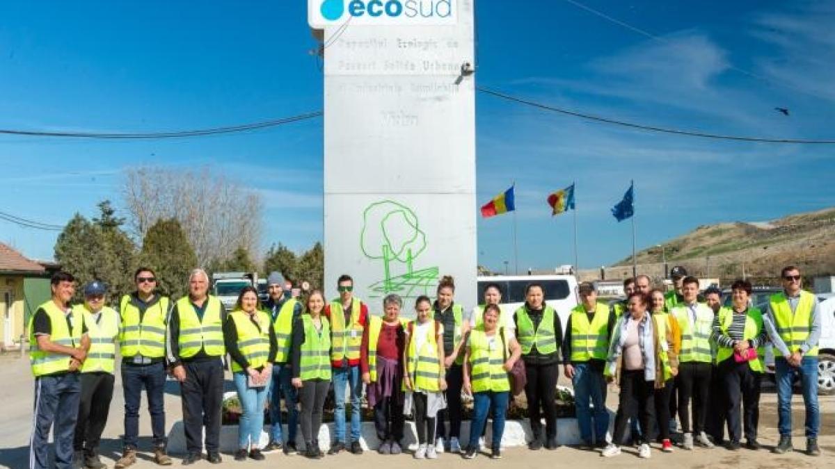 whatsapp-image-2021-12-13-at--14-03-54_49737400