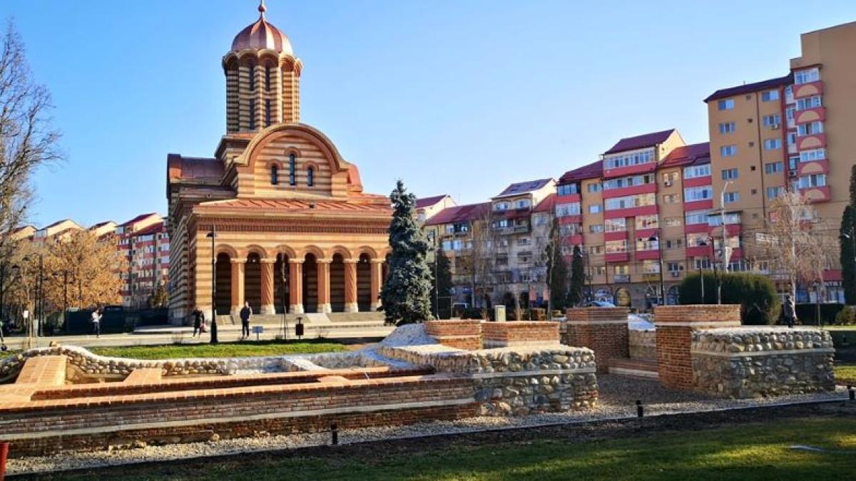 ruinele-din-fata-catedralei-mitropolitane-din-targoviste--restaurate-si-conservate_42011900