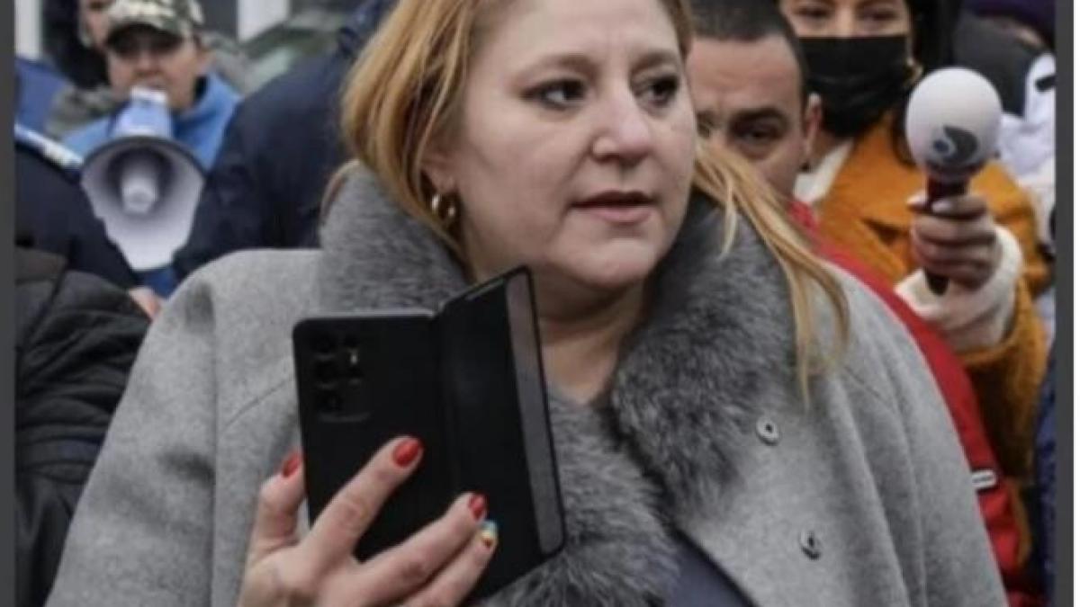 scandal-sosoaca-goracci--pauliuc-doamna-sosoaca-a-obtinut-ceea-ce-a-urmarit--a-vrut-sa-fie-prima-donna-2_33322600