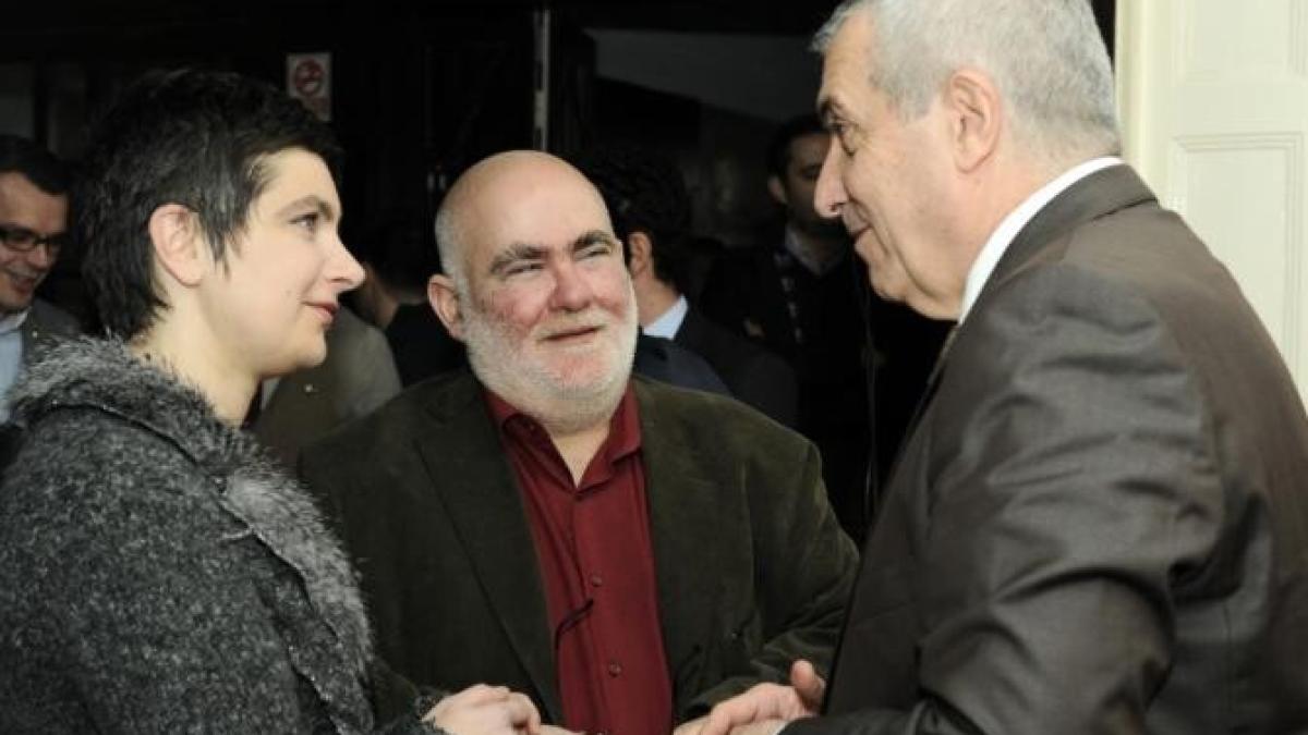 bulai--revolta-la-televiziune--in-timpul-revolutiei-din-89-imi-era-foame--gurmand--ce-sa-faci-ne-au-dat-napolitane_37118100