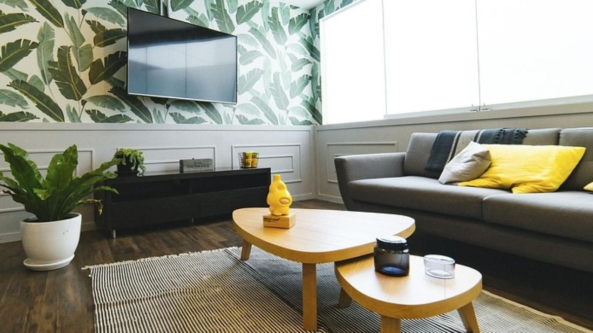 cum-montezi-televizorul-pe-perete--la-ce-inaltime-trebuie-sa-fie-pus_24248700