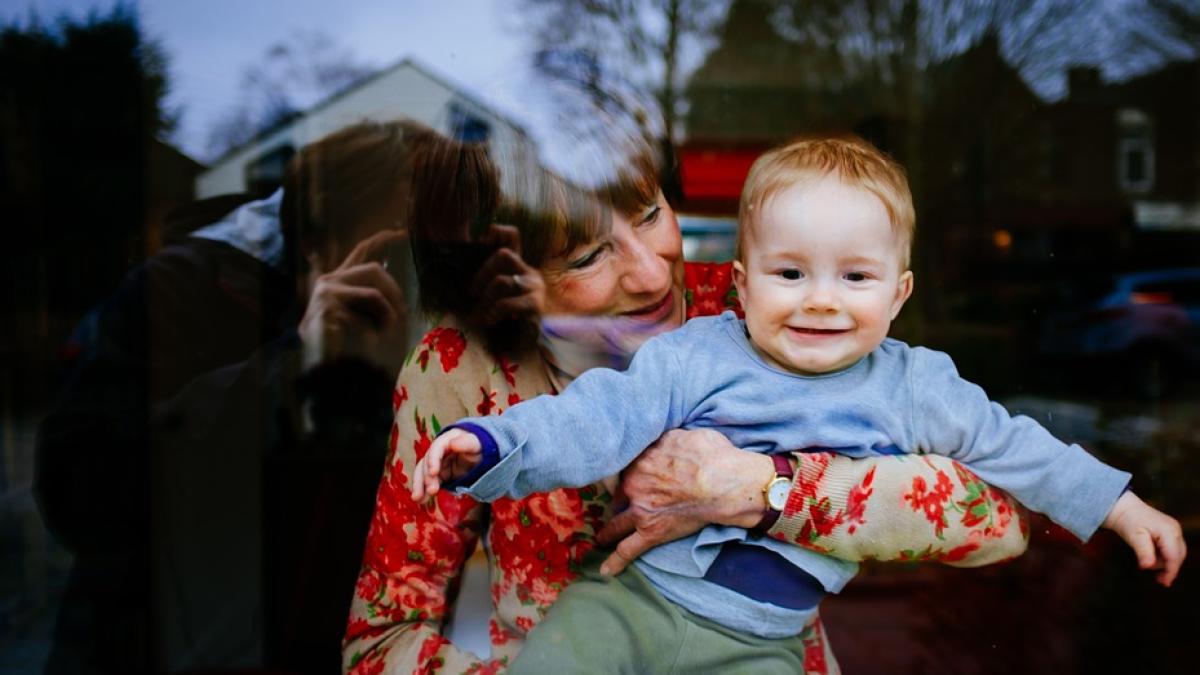 mama-imi-cere-bani-sa-aiba-grija-de-copilul-meu--femeie--socata-de-gestul-celei-care-i-a-dat-viata-sentimentele-mele-sunt-amestecate--nu-ma-asteptam_61321400