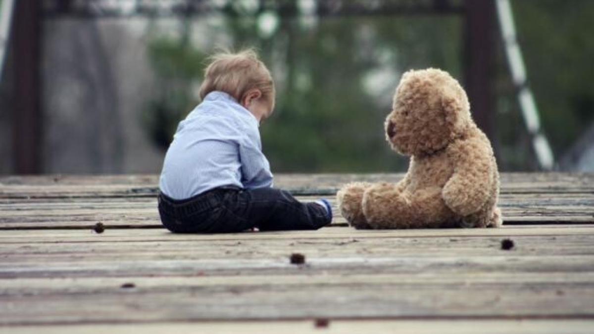 copii_mame_adolescente_foto_pexels_87898300