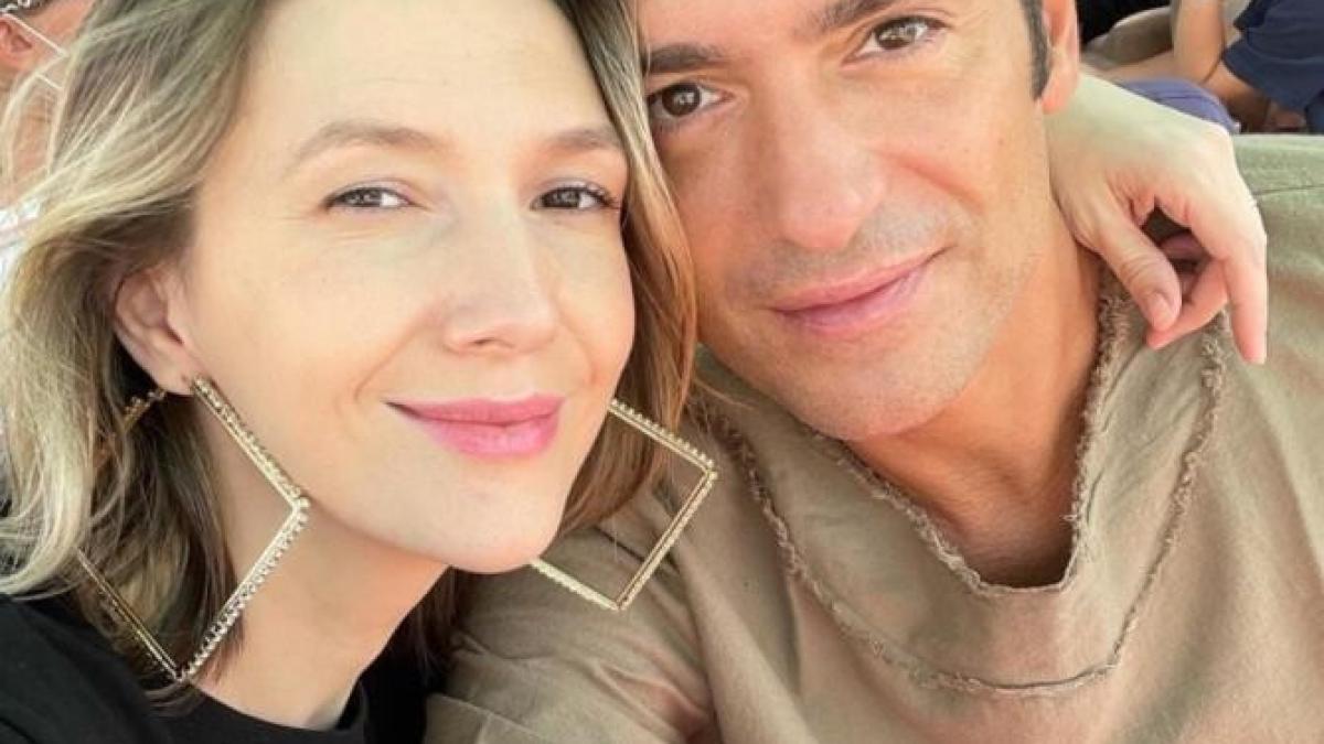 adela-popescu-si-radu-valcan--anunt-sunt-atat-de-fericita-ca-imi-bubuie-inima_75070300