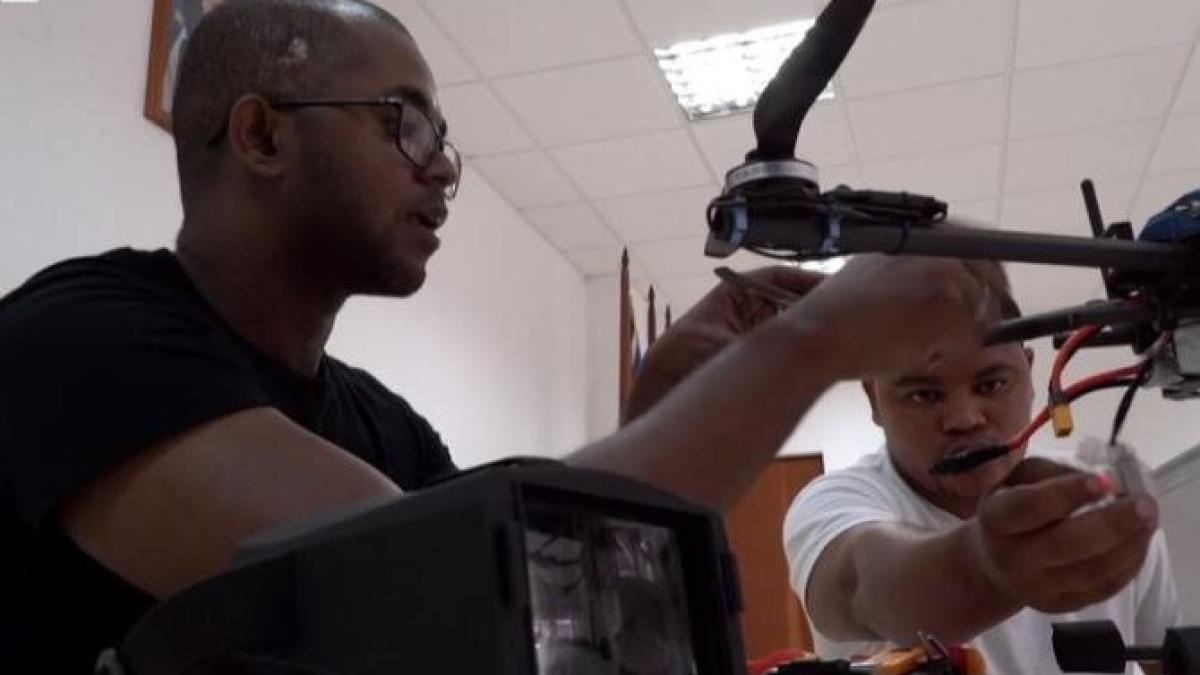 drona-livrare-capul-verde-captura-video-bbc_53733600