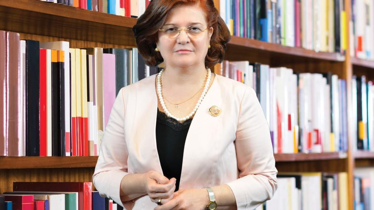 evacuare-spital-foisor--prof--dr--catalina-poiana--presedintele-cmmb-o-pata-pe-sistemul-de-sanatate_88724600