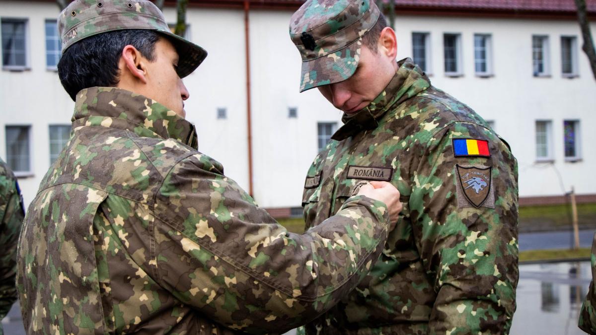 aberatia-cu-pensiile-politistilor-si-militarilor--mugur-ciuvica-statul-s-a-obligat_68464100