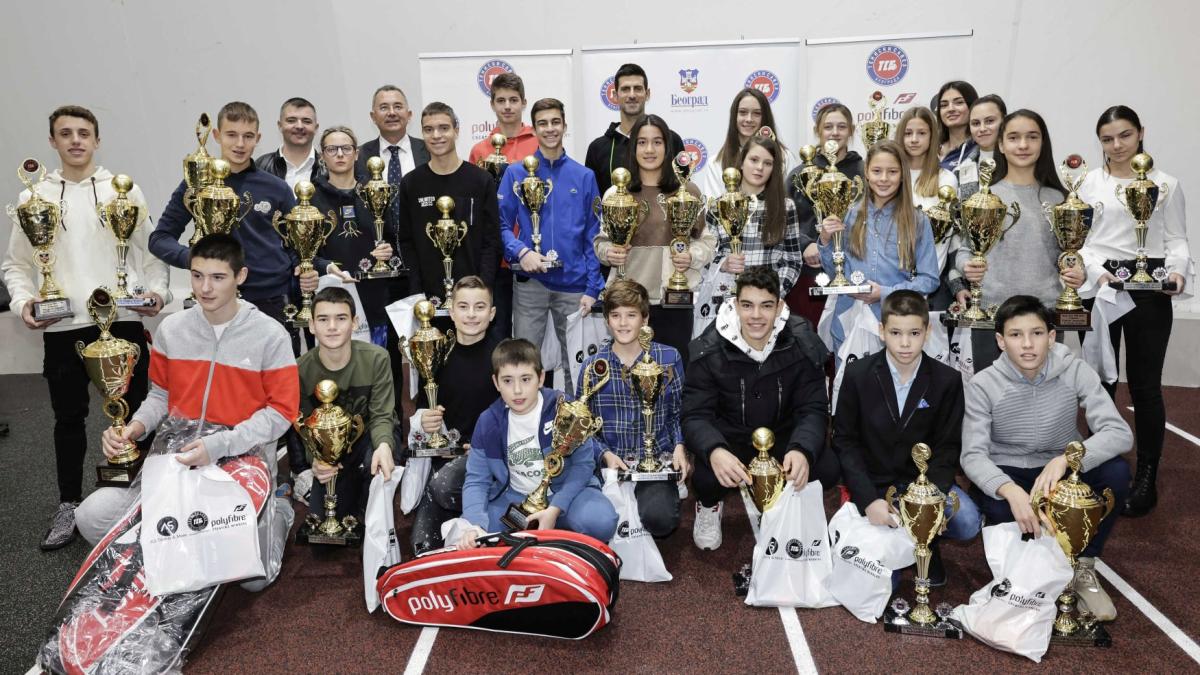 djokovic_serbia_covid_fb_90496900