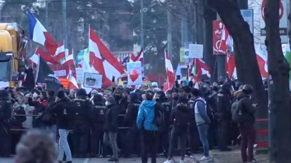 proteste-impotriva-restritiilor_43244300