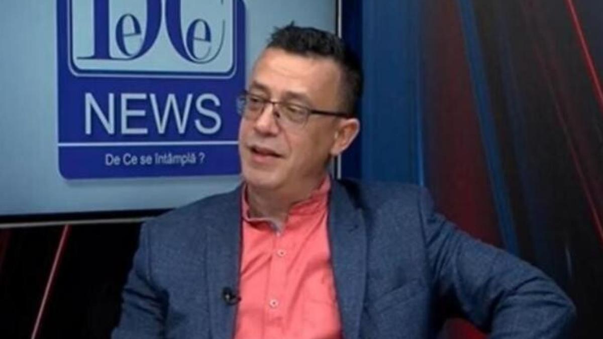 victor-ciutacu--decorat-de-arhiepiscopia-tomisului-cu-crucea-dobrogei-vestea-sfarsitului-de-an_93438700