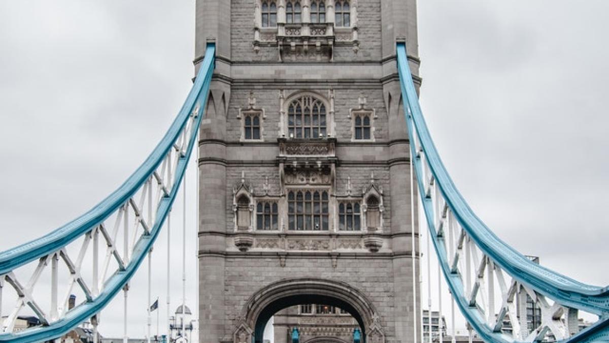 anglia-omicron-izolare-redusa_65403800