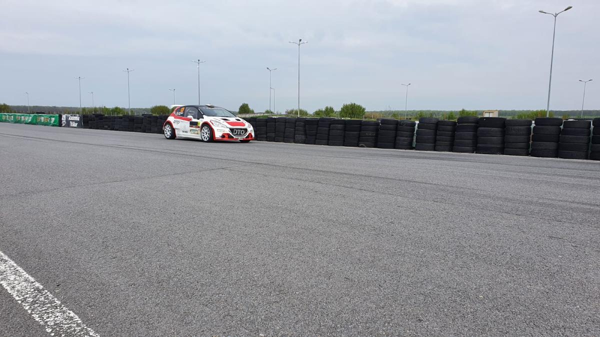 conducere_defensiva_titi_aur_scopuri_fb_15876200