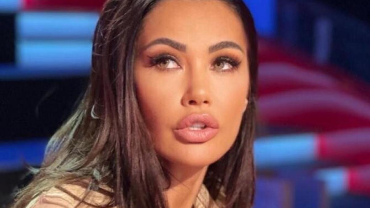 oana-zavoranu--lovitura-in-showbiz-in-romania-nu-exista-ar-fi-de-minune_10739900