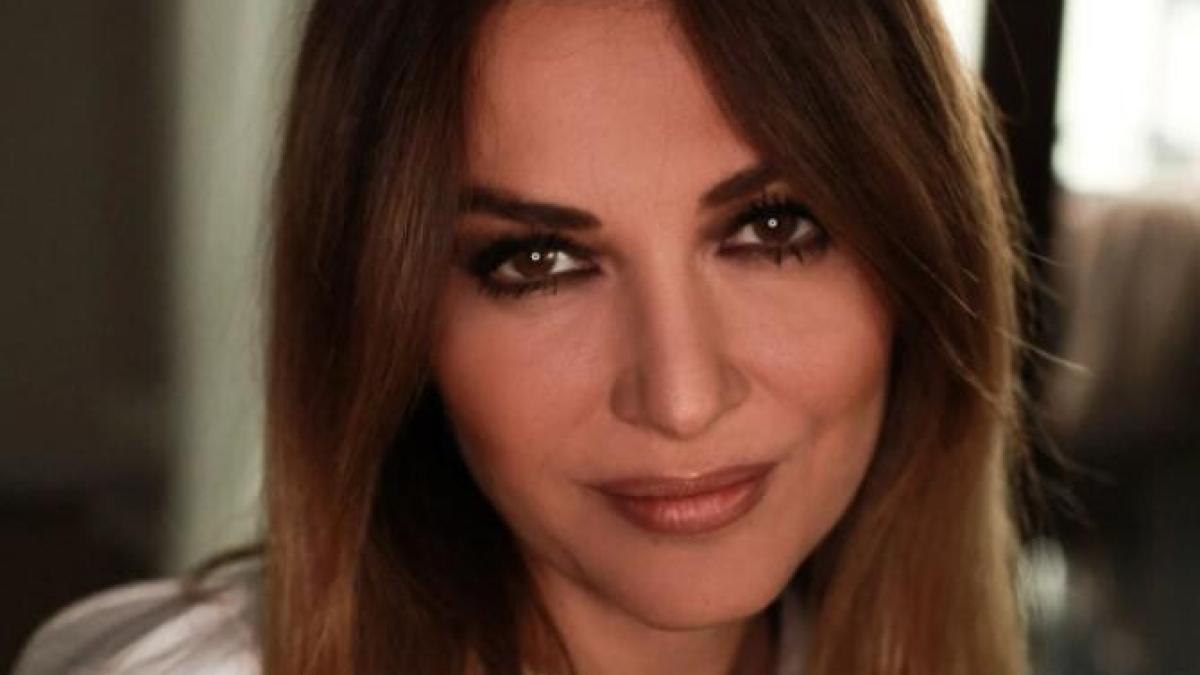 anca-turcasiu--imagini-provocatoare-din-vacanta--cum-s-a-pozat-actrita--la-51-de-ani-3_10227000